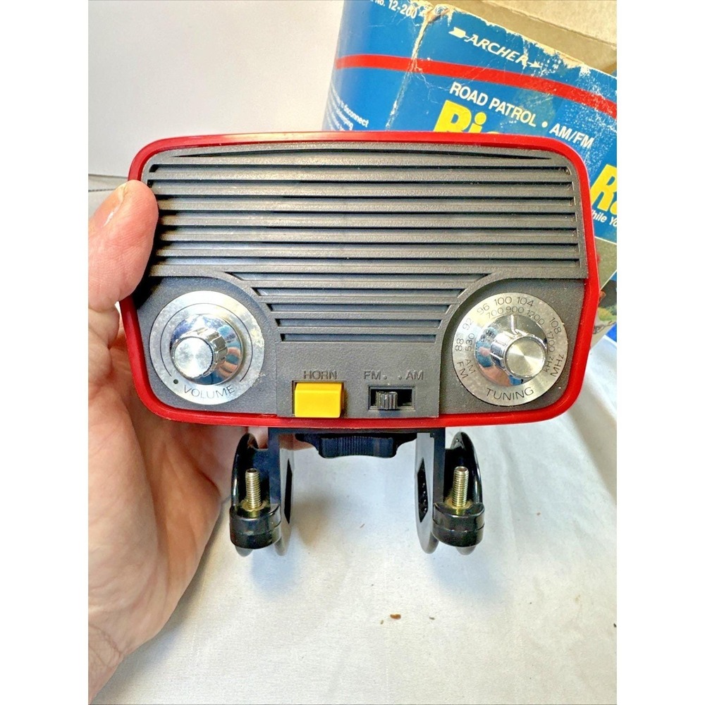 Archer Road Patrol AM/FM bicycle radio by Radio Shack, Cat. No. 12-200, NIB Vtg